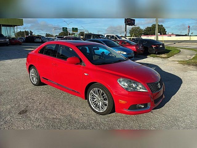 2011 SUZUKI Kizashi