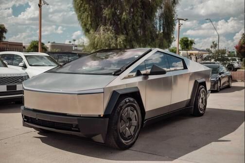2026 TESLA Cybertruck