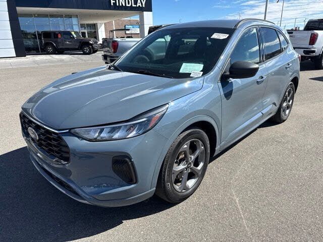 2023 FORD Escape