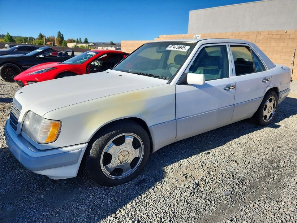 1994 MERCEDES-BENZ E-Class