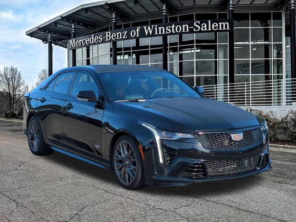 2023 CADILLAC CT4