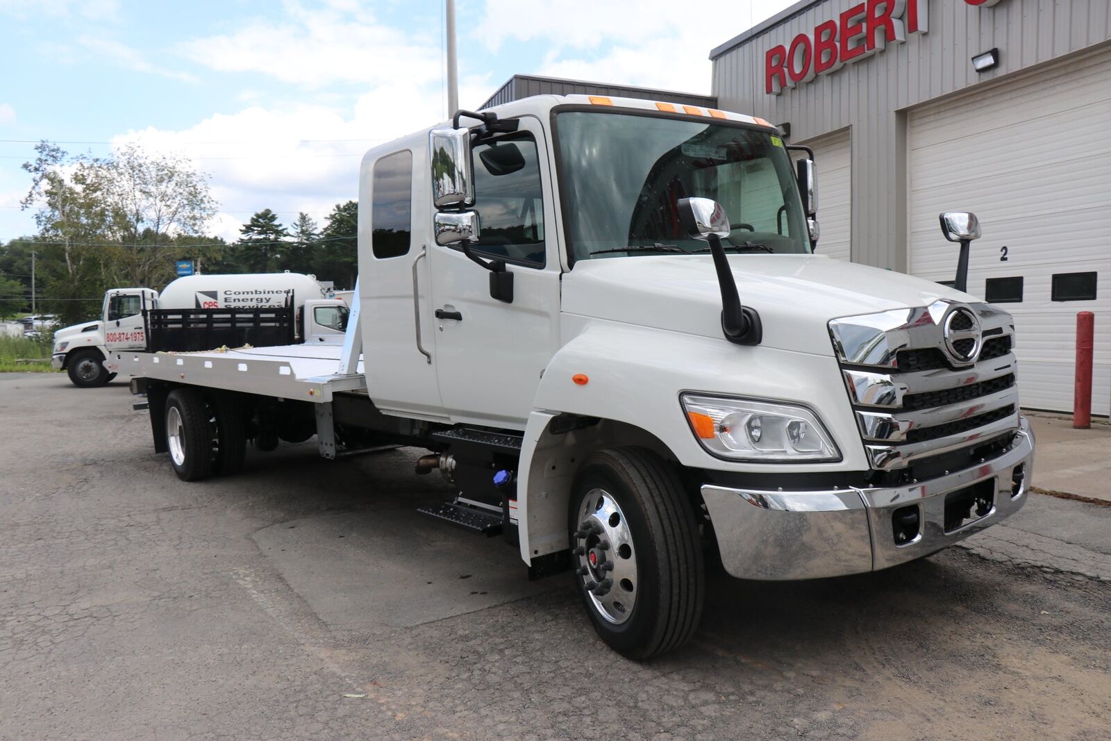 2027 HINO L6