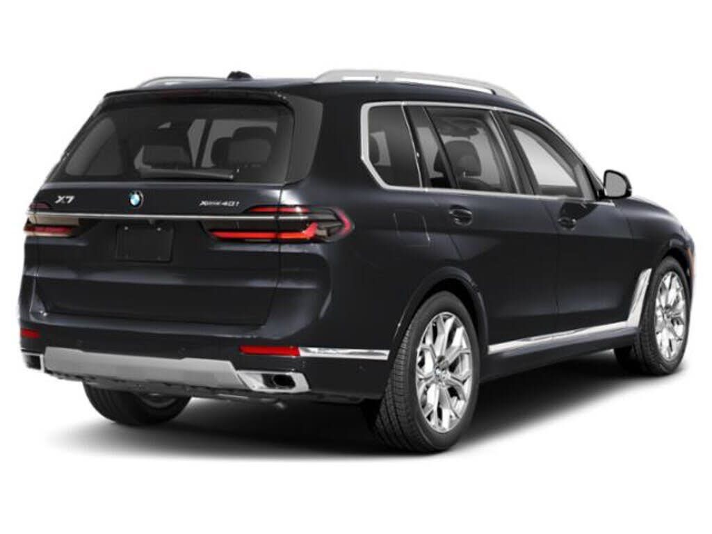 2023 BMW X7