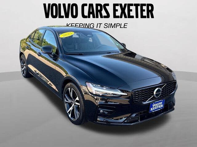 2025 VOLVO S60