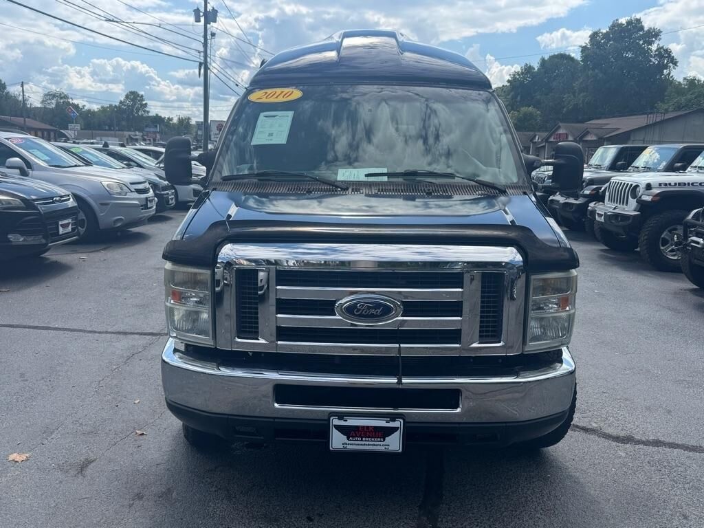 2010 FORD E-250