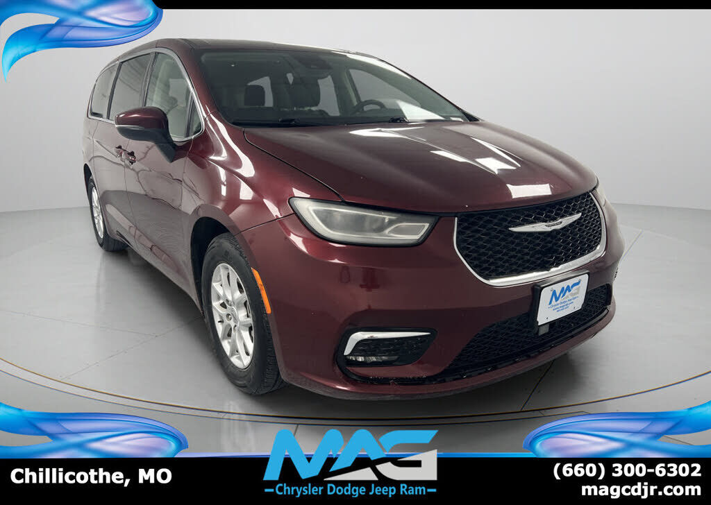 2023 CHRYSLER Pacifica