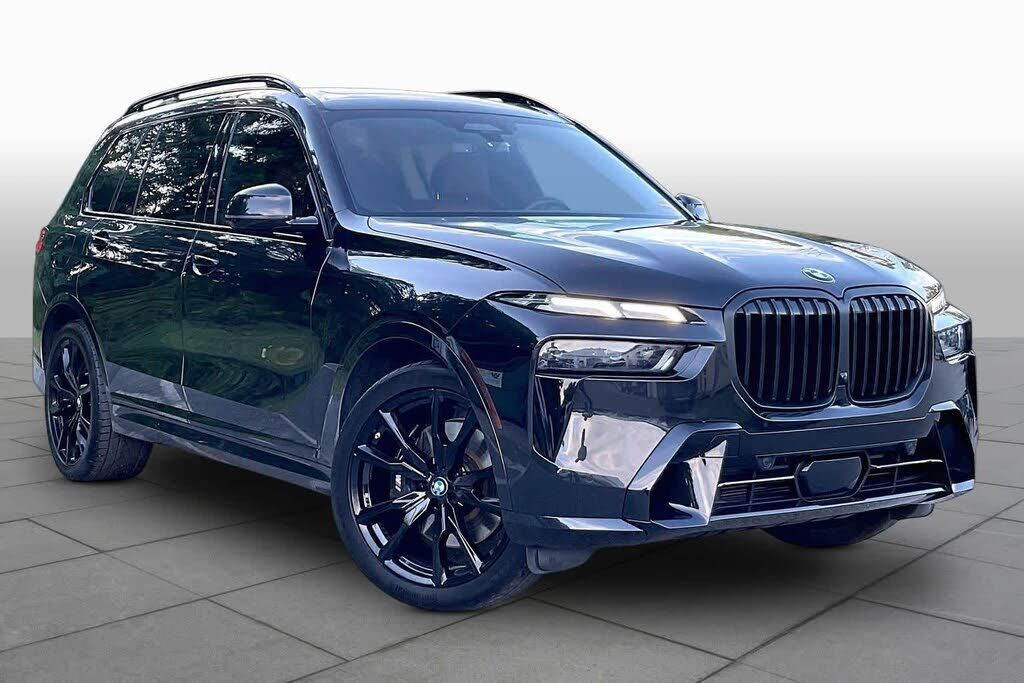 2023 BMW X7