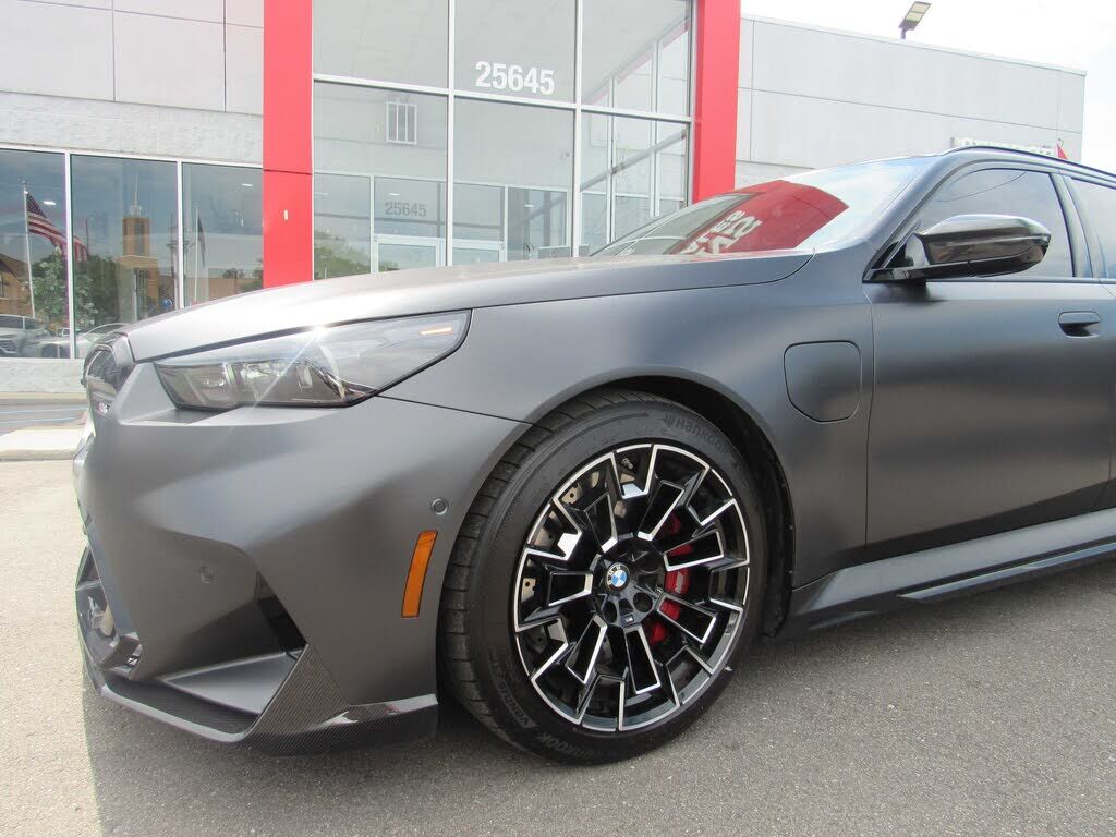 2026 BMW M5