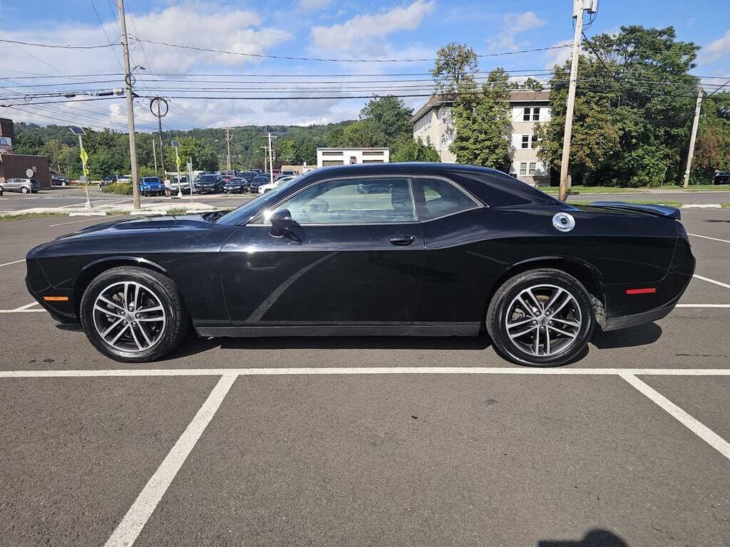 2019 DODGE Challenger