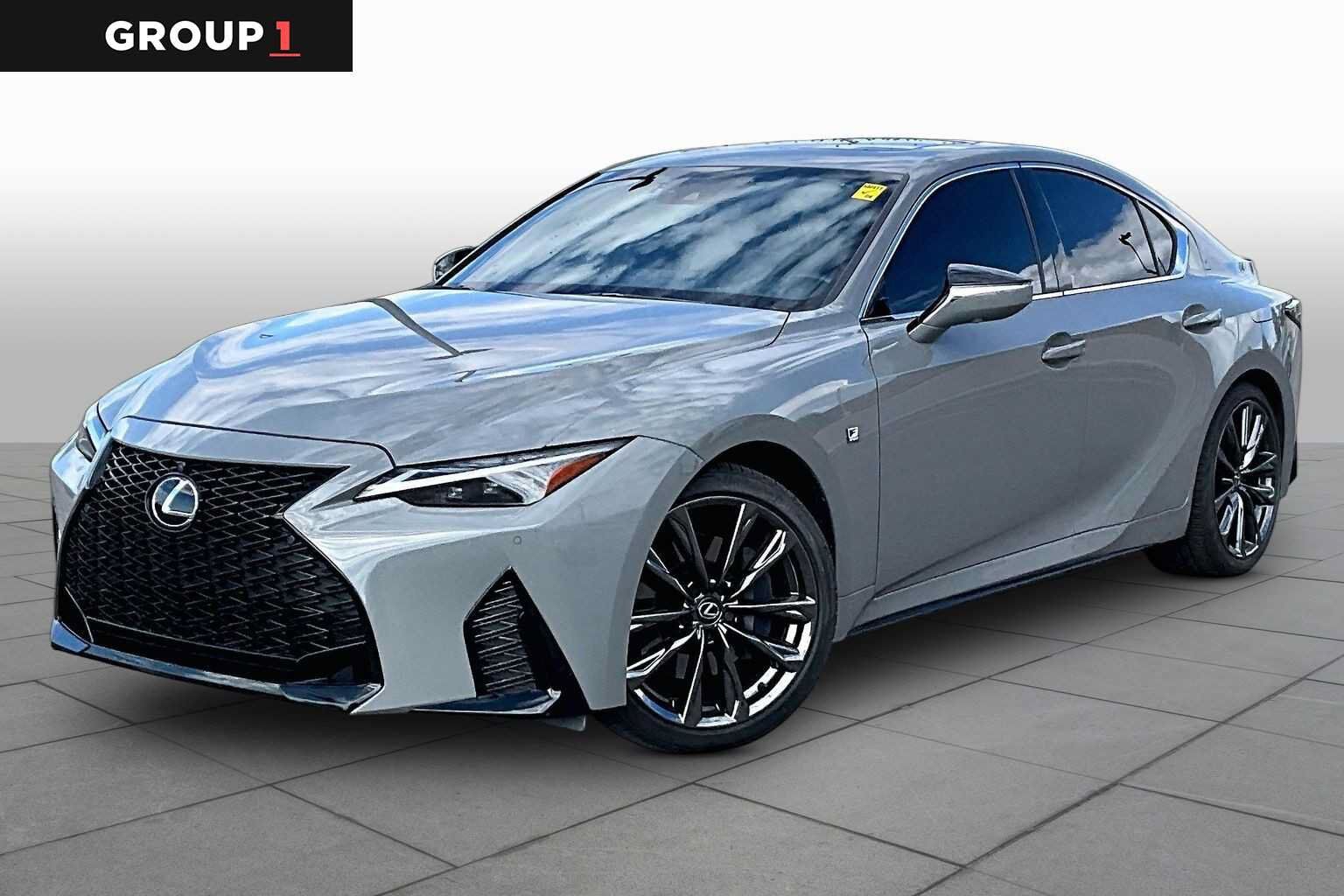 2024 LEXUS IS