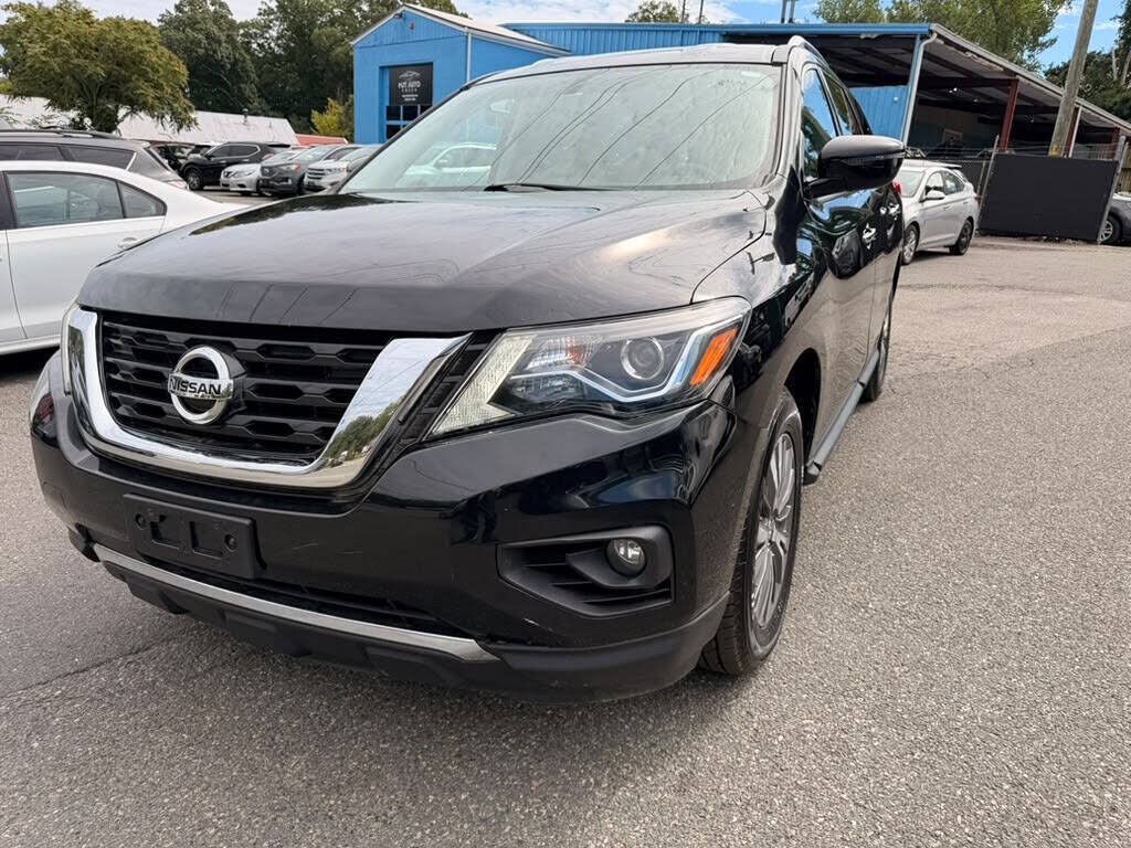2019 NISSAN Pathfinder
