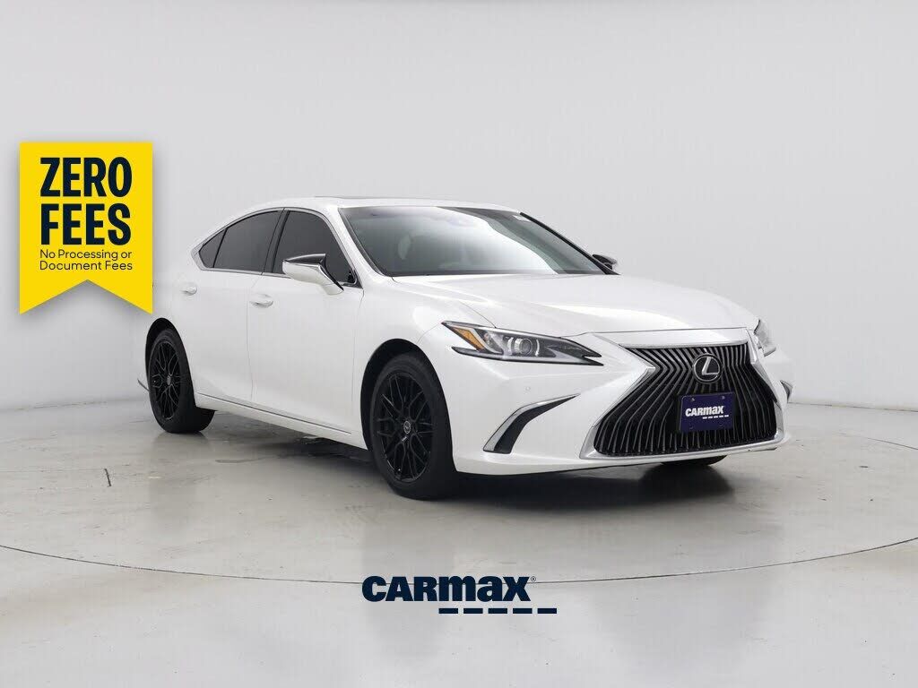2019 LEXUS ES