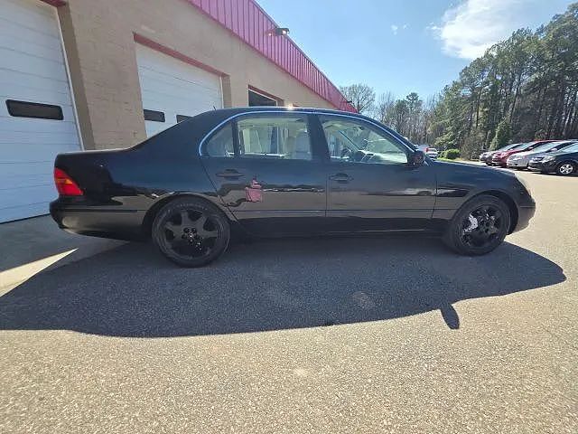 2001 LEXUS LS