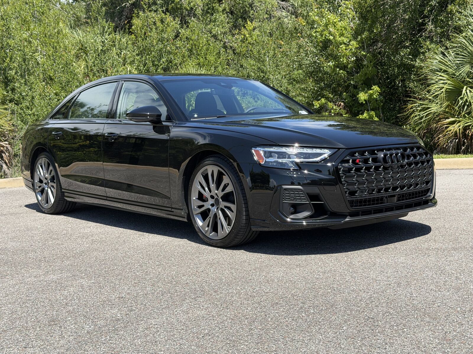 2027 AUDI S8