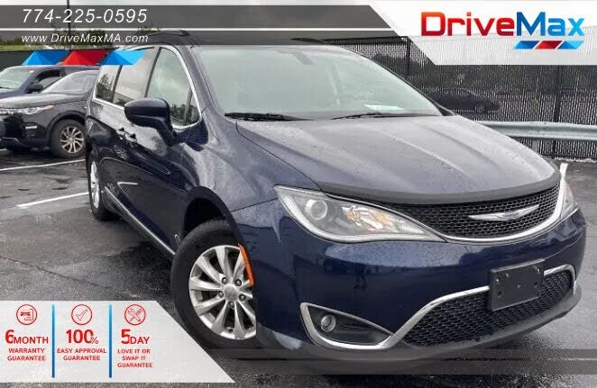 2019 CHRYSLER Pacifica