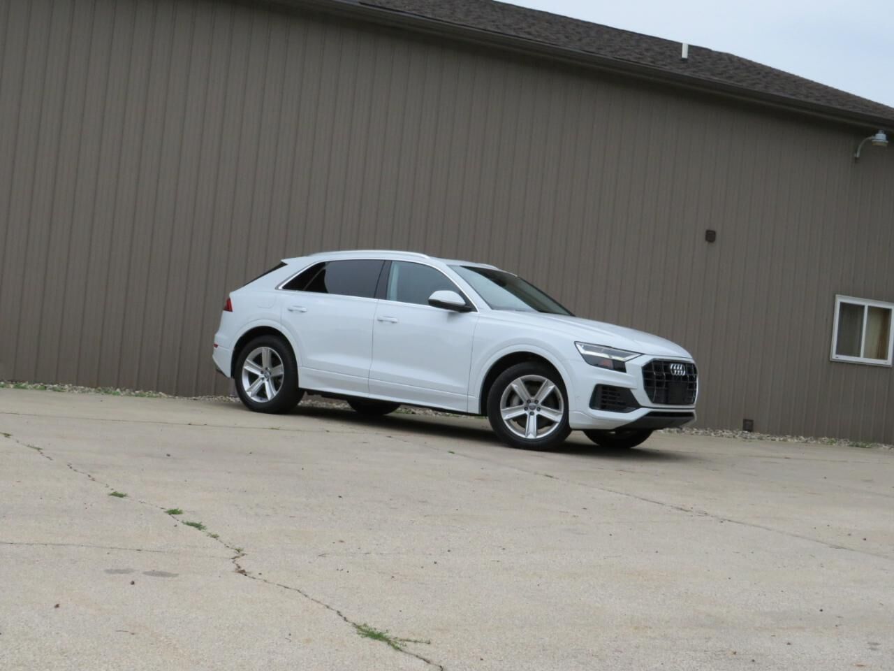 2019 AUDI Q8