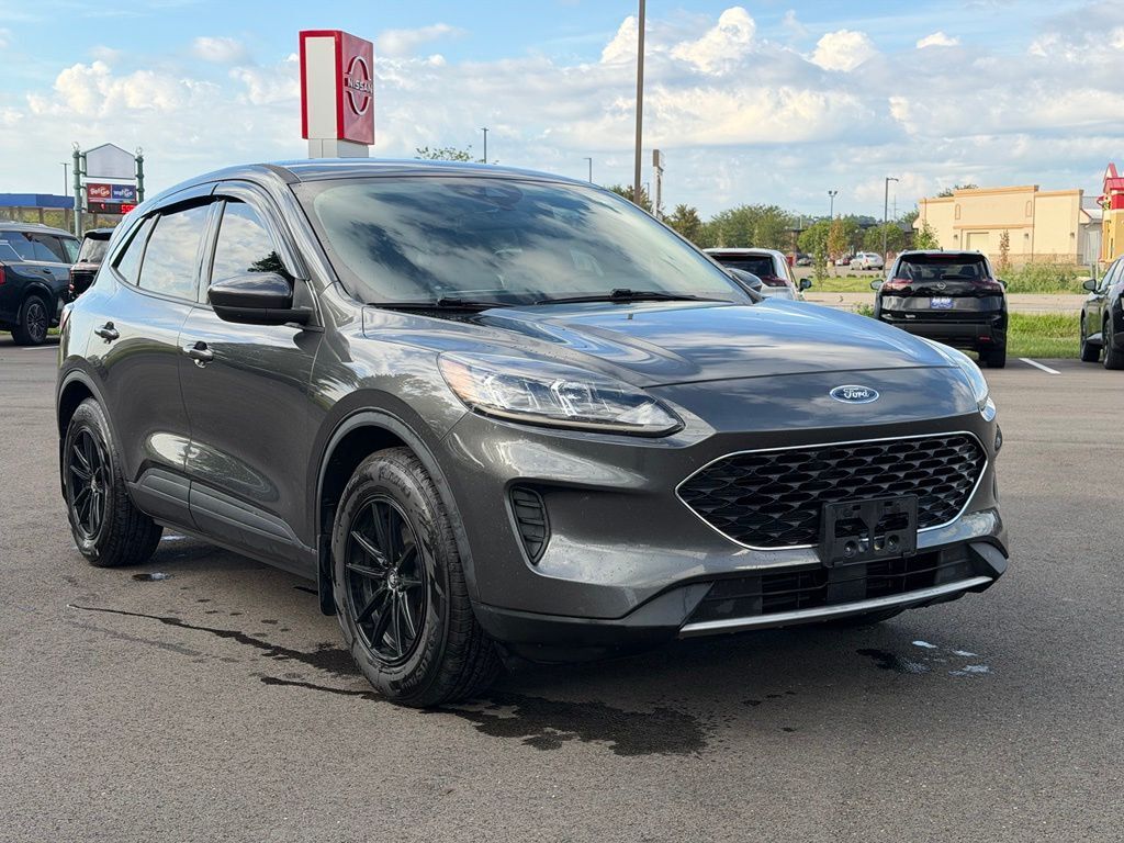 2020 FORD Escape