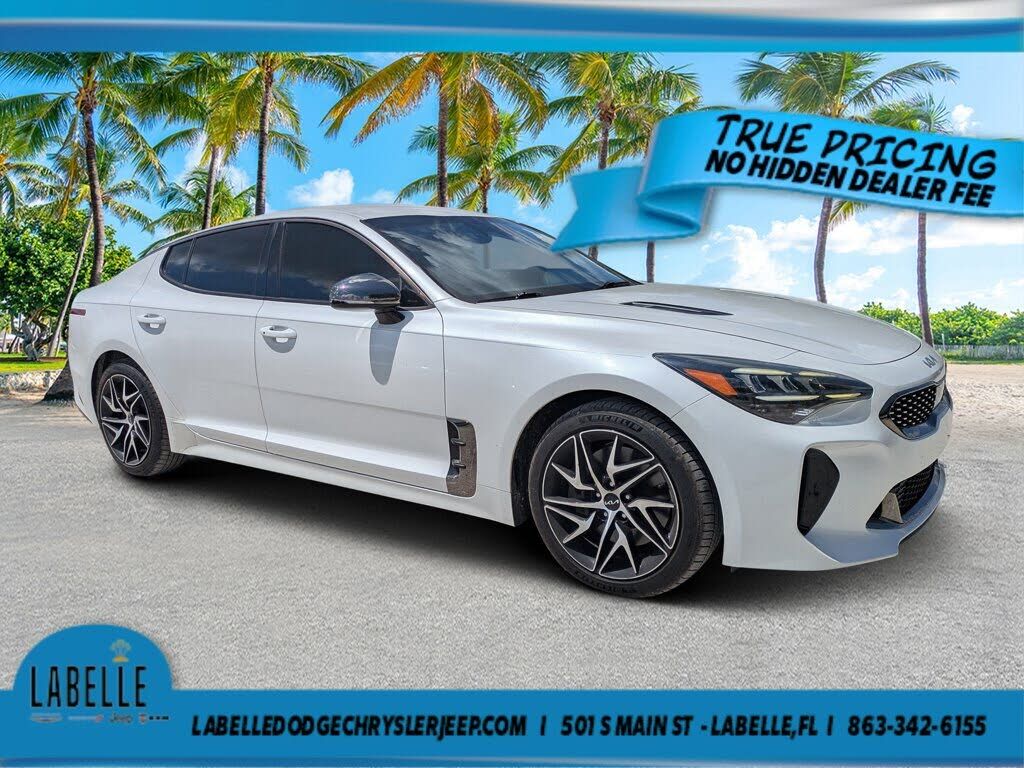 2022 KIA Stinger