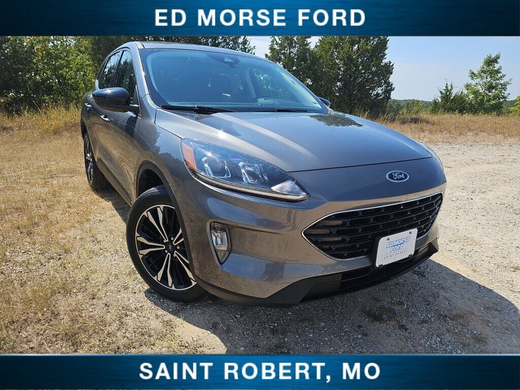 2022 FORD Escape