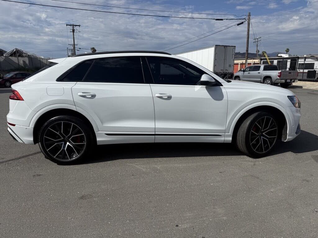 2020 Audi Q8