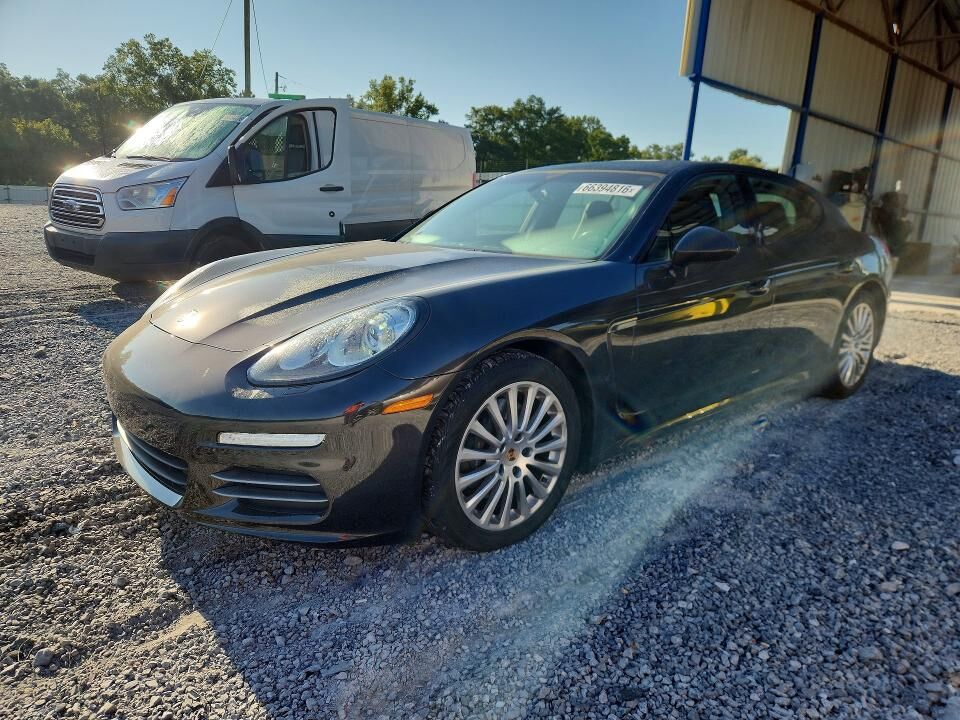 2014 PORSCHE Panamera