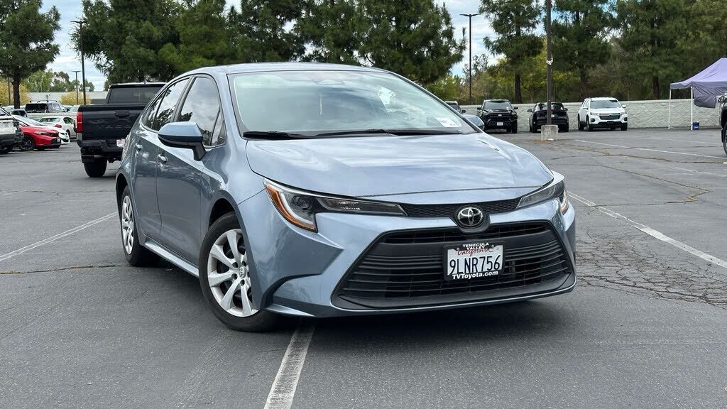 2024 TOYOTA Corolla