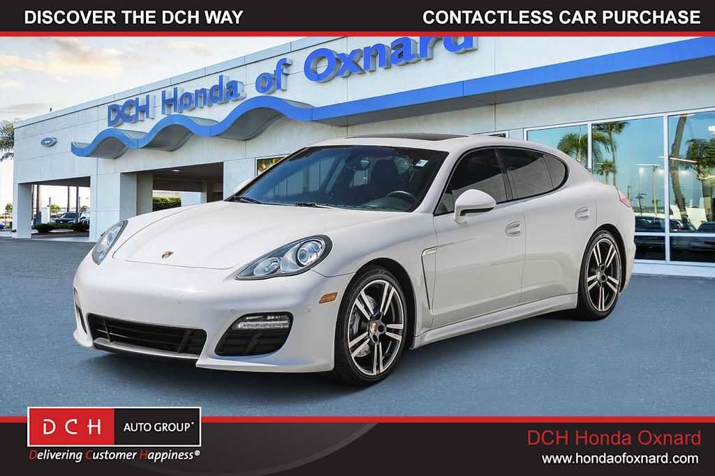 2012 PORSCHE Panamera