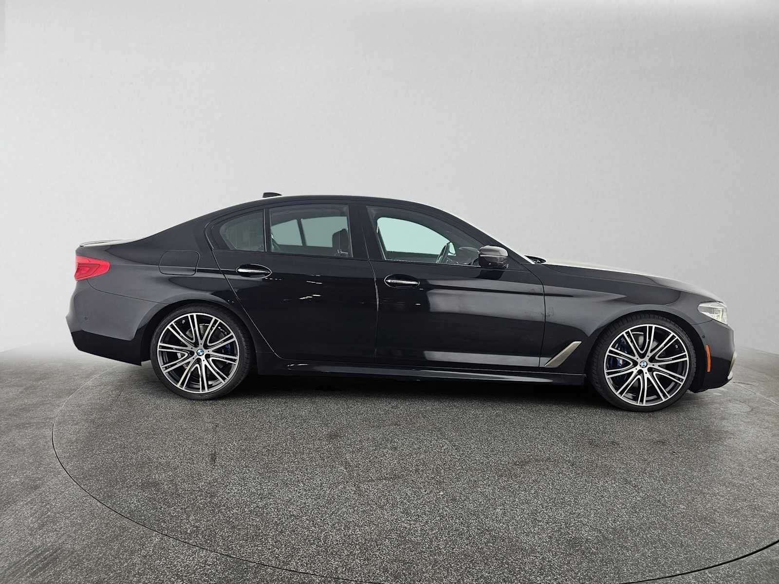 2018 BMW M550i