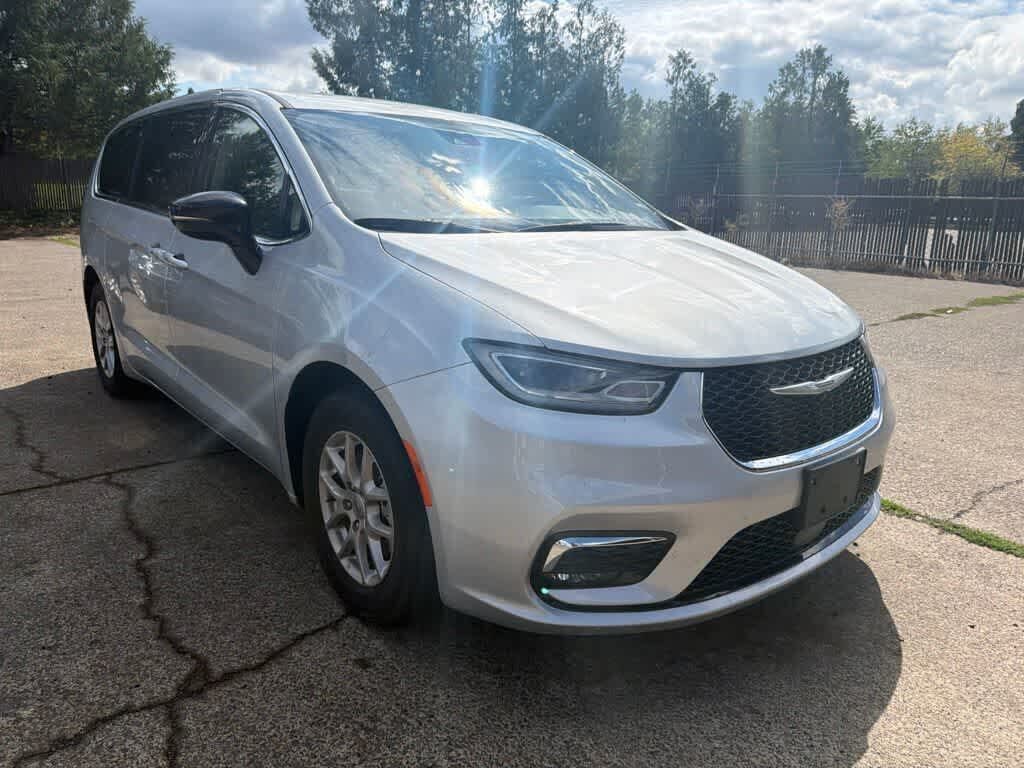 2024 CHRYSLER Pacifica