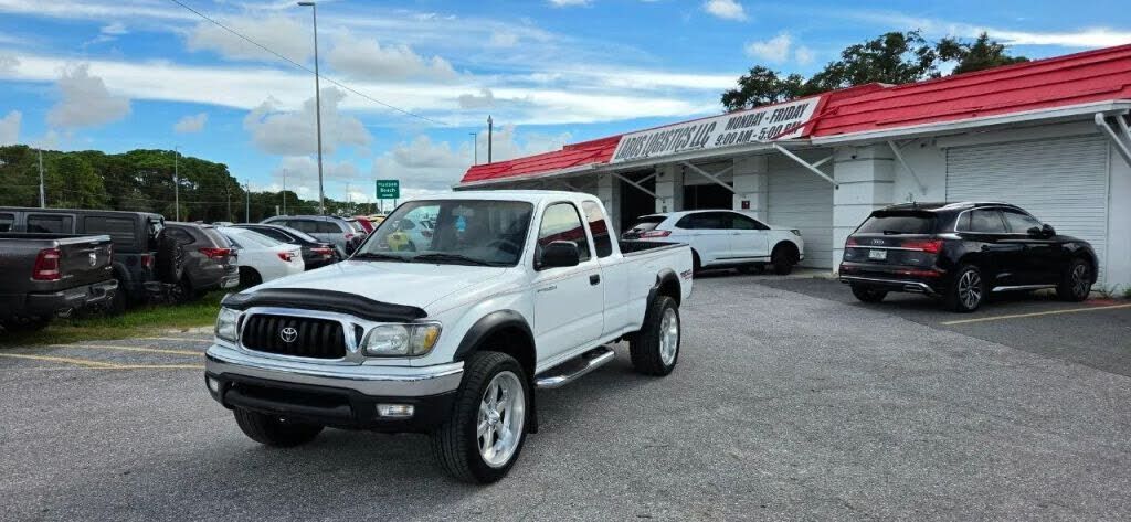 2002 TOYOTA Tacoma