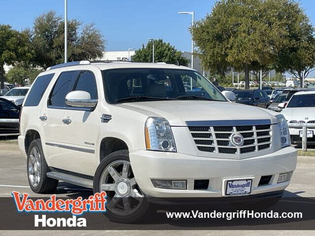 2013 CADILLAC Escalade