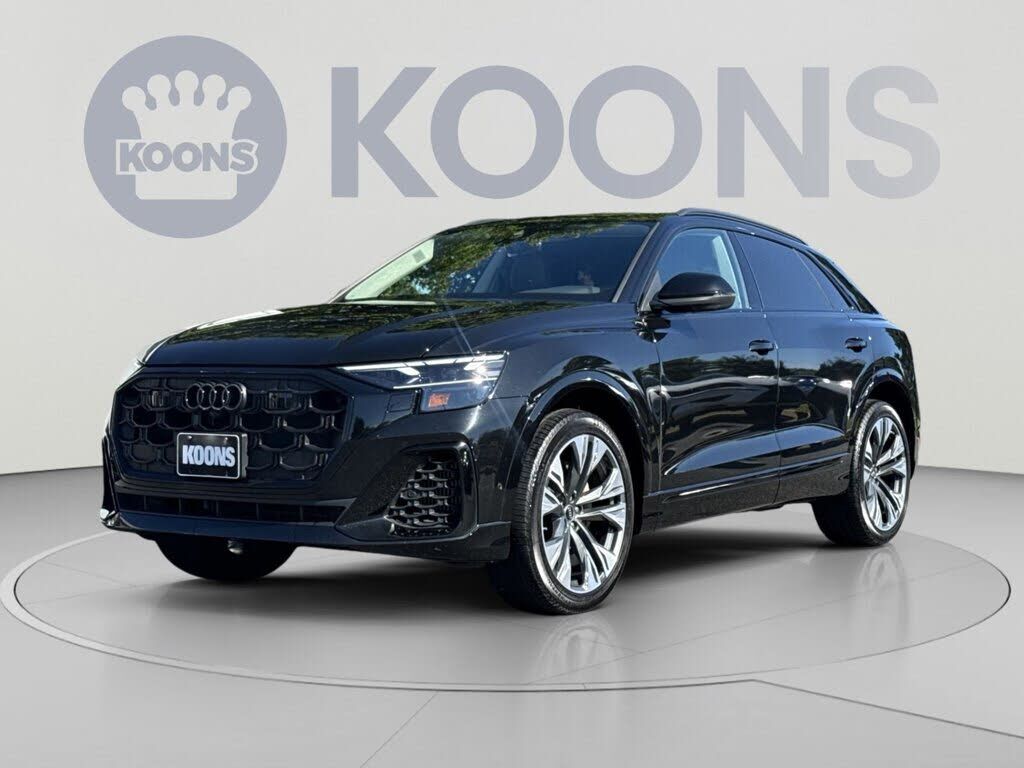 2025 AUDI Q8