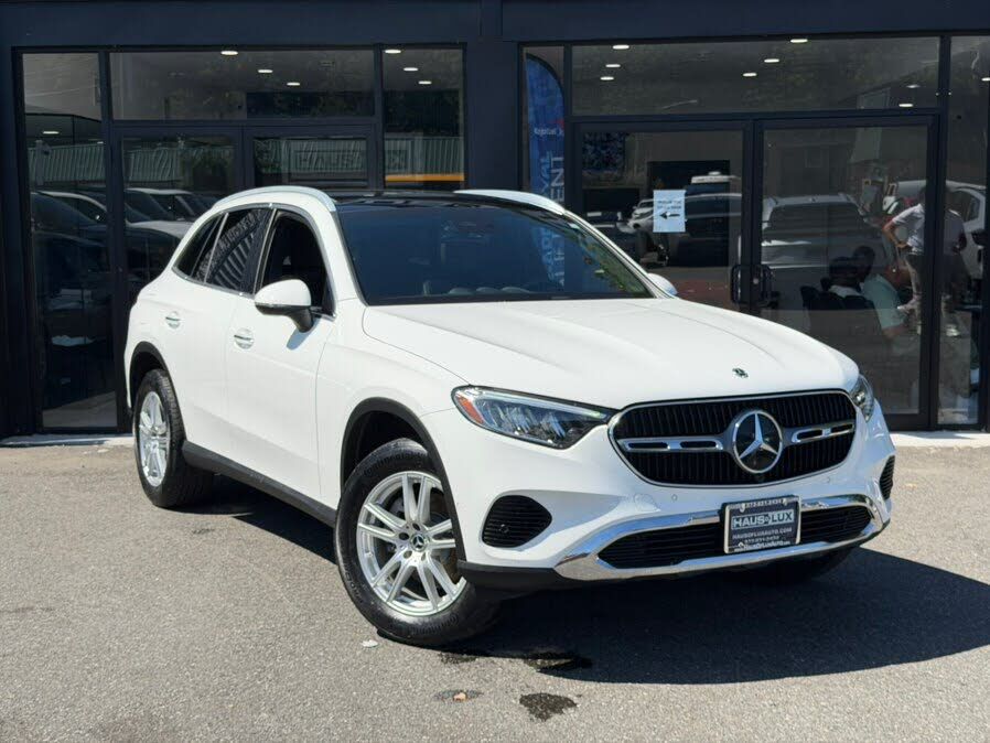 2023 Mercedes-Benz GLC-Class