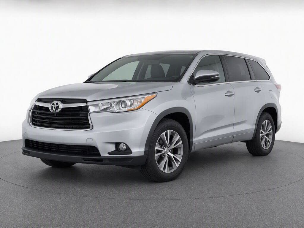 2015 TOYOTA Highlander