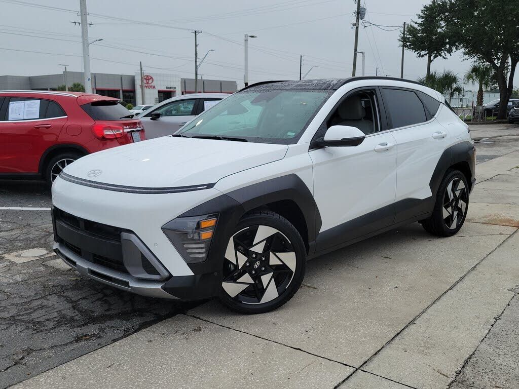 2024 HYUNDAI Kona