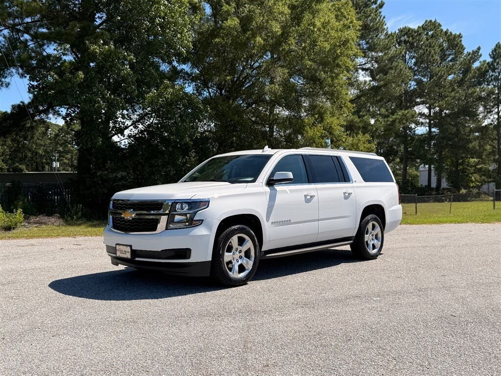 2016 CHEVROLET Suburban