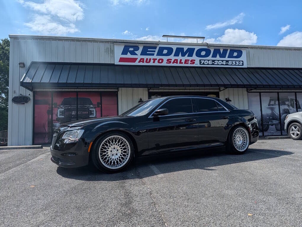 2018 CHRYSLER 300