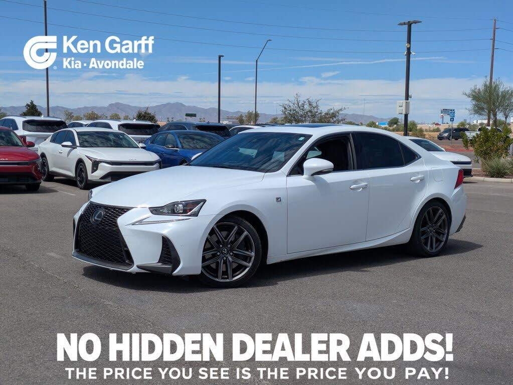 2018 LEXUS IS