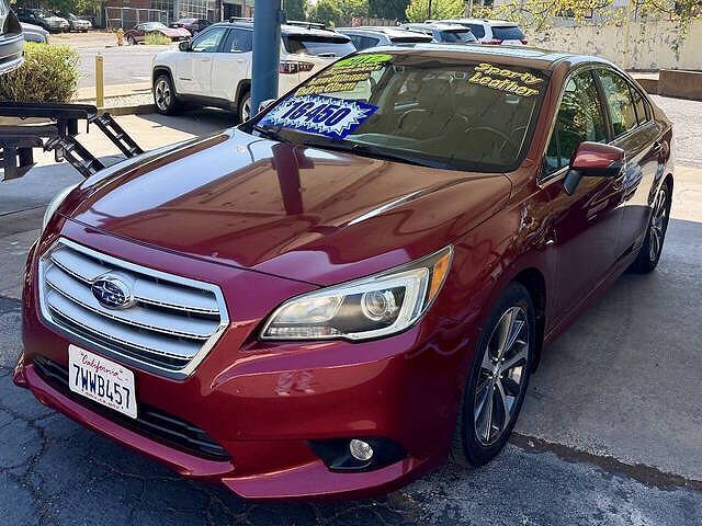 2017 SUBARU Legacy