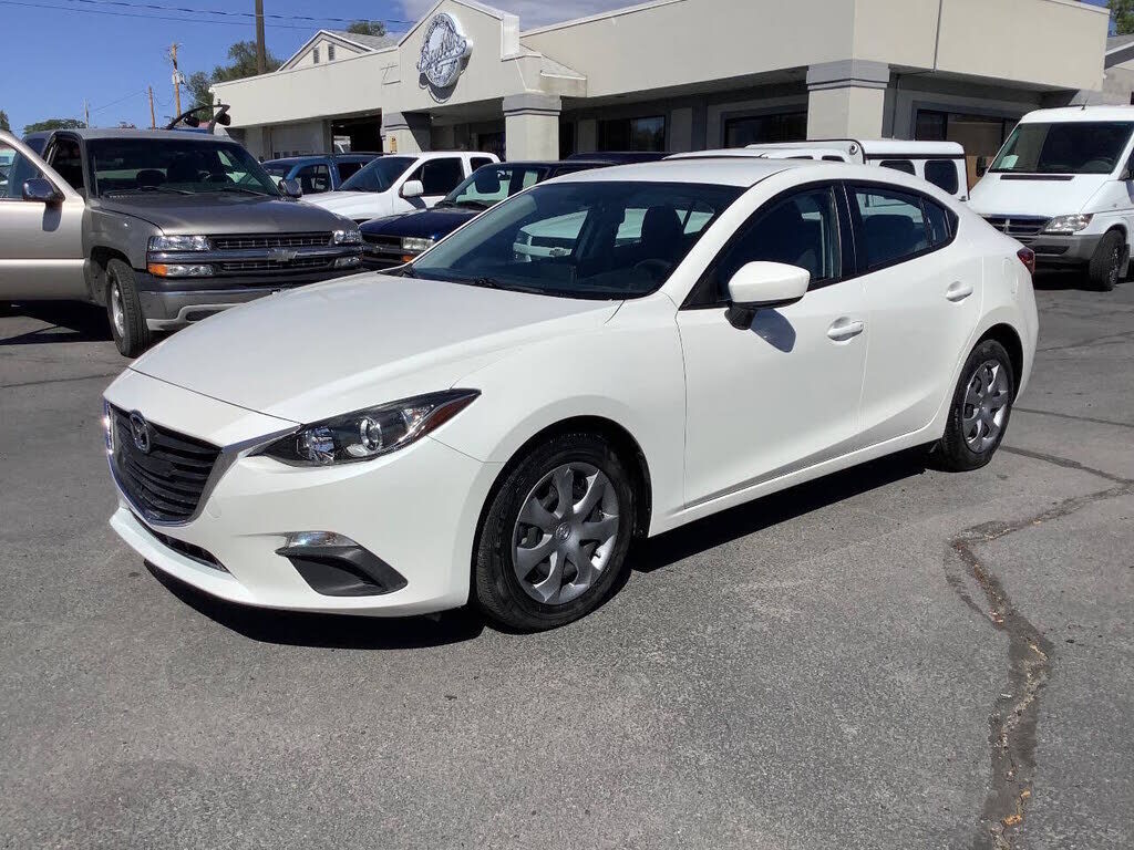 2016 MAZDA Mazda3