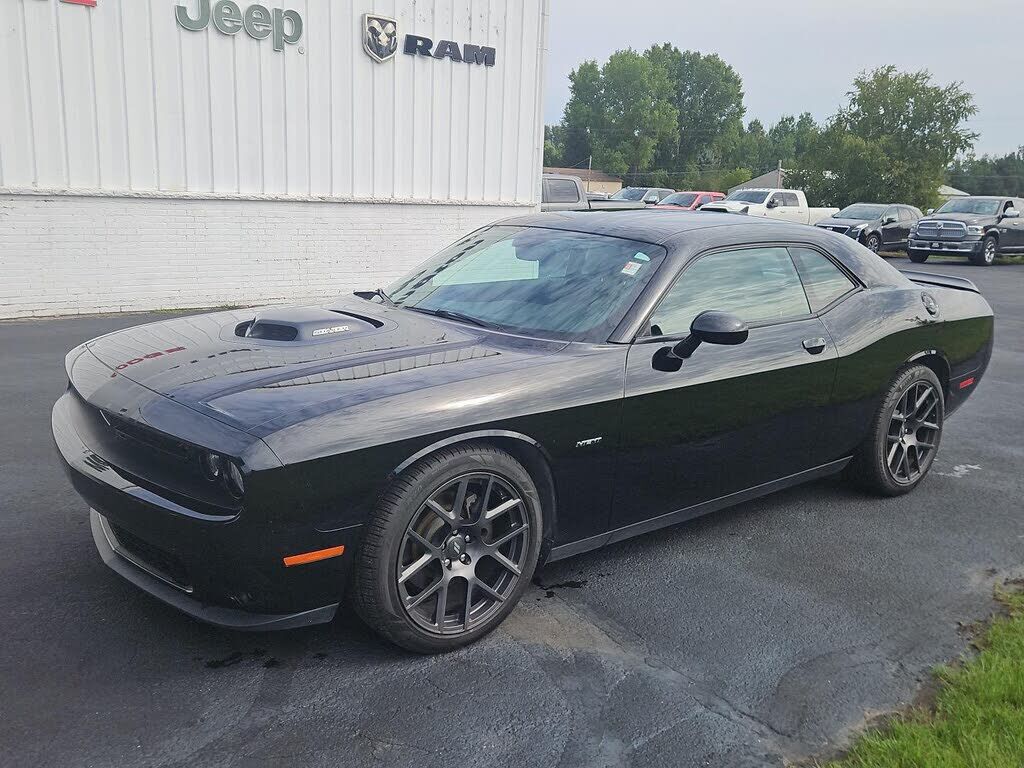 2018 DODGE Challenger