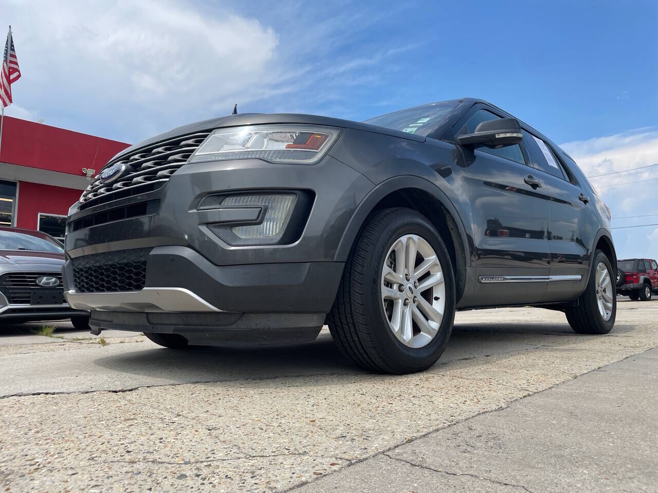 2017 FORD Explorer