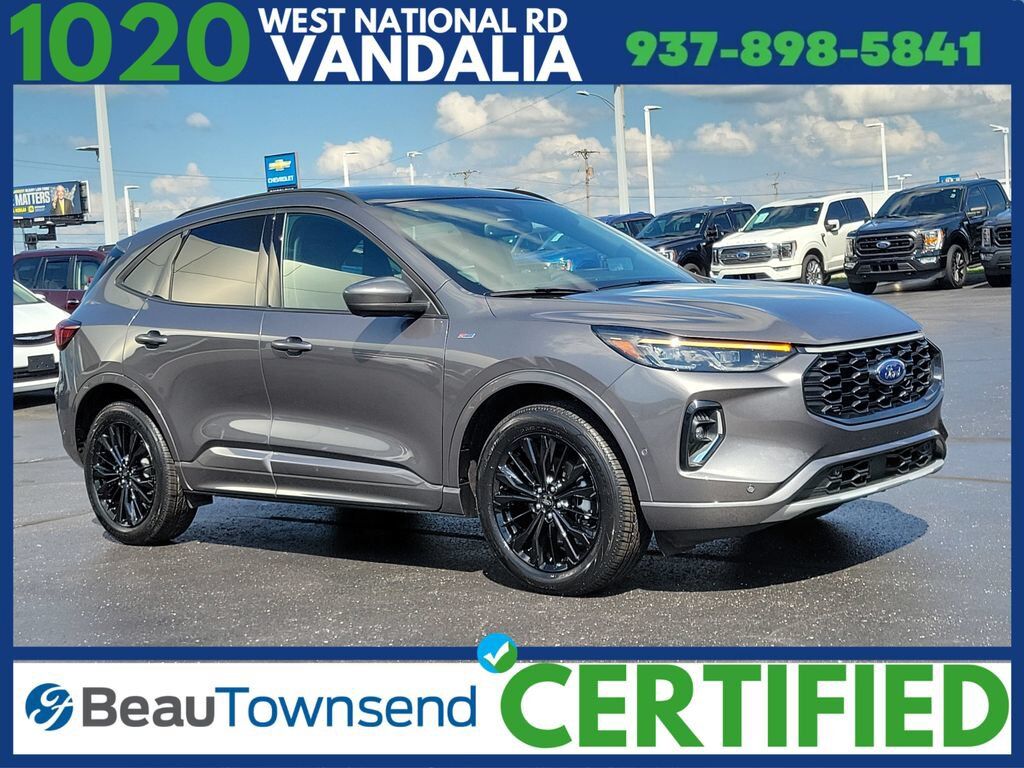 2023 FORD Escape