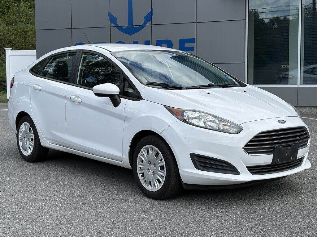 2014 FORD Fiesta