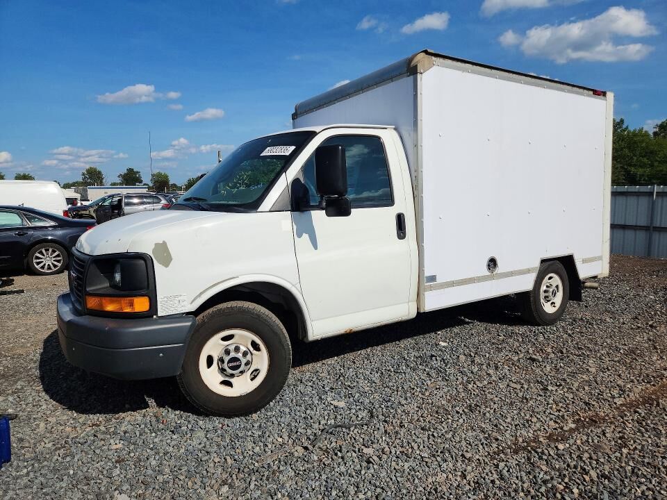 2012 GMC Savana