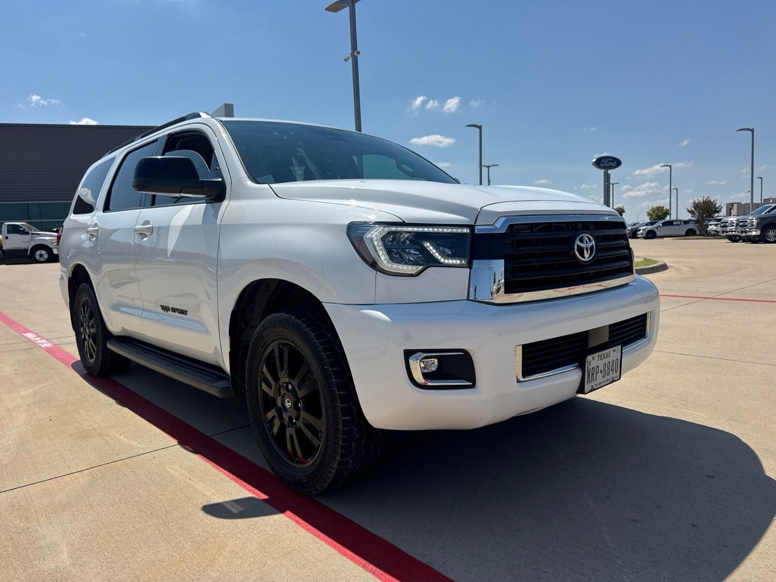 2019 TOYOTA Sequoia