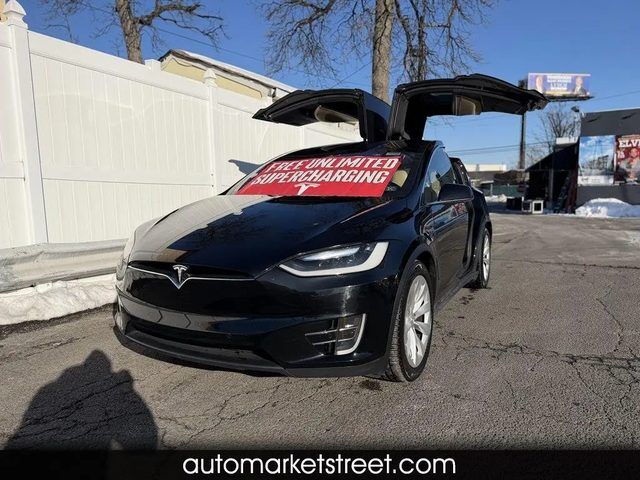 2016 TESLA Model X