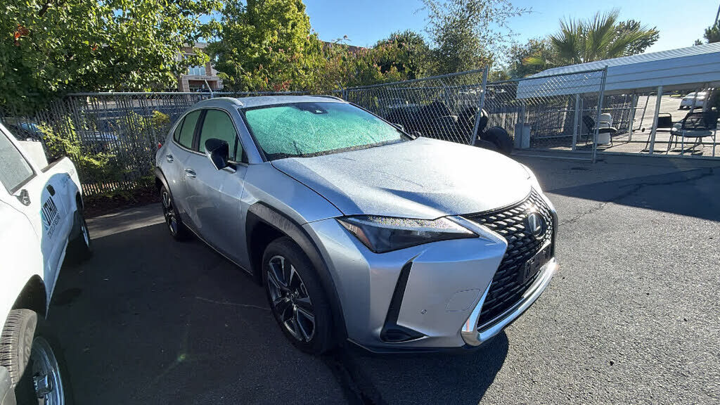 2023 Lexus UX
