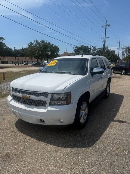 2013 CHEVROLET Tahoe