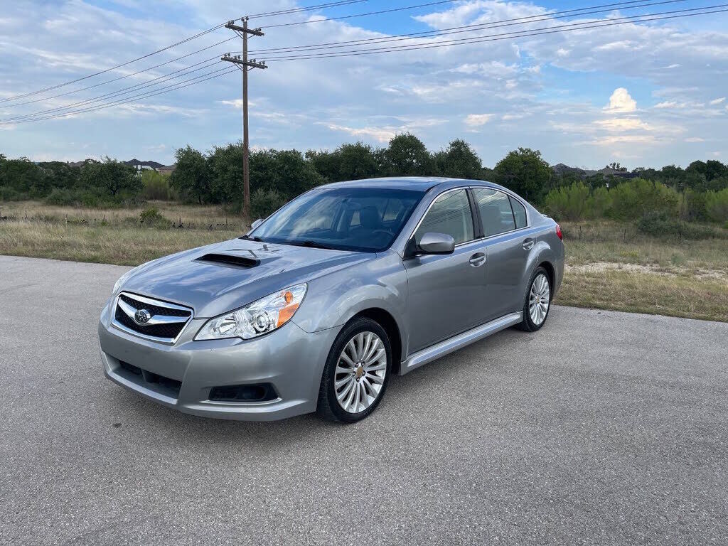 2010 SUBARU Legacy